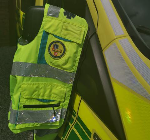 Emblemen_reflectiestof_fluor_ambulance